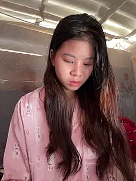 ninixinh online show from December 2025 02:29:01 AM