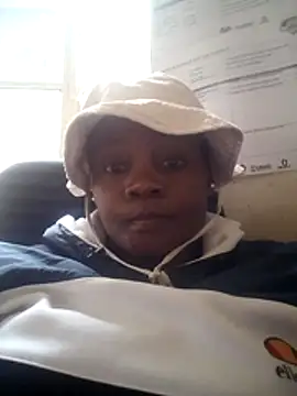 Snapshot of blackbeautyxx92 chatting on November 2025 08:37:02 AM blackbeautyxx92 online show from November 2025 08:37:02 AM