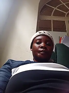 Snapshot of blackbeautyxx92 chatting on November 2025 10:04:02 AM blackbeautyxx92 online show from November 2025 10:04:02 AM