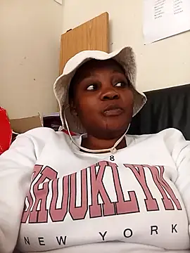 Snapshot of blackbeautyxx92 chatting on December 2025 11:19:01 AM blackbeautyxx92 online show from December 2025 11:19:01 AM