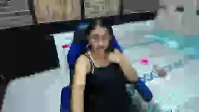 Snapshot of yuliet_latin69 chatting on November 2025 01:33:02 PM yuliet latin69 online show from November 2025 01:33:02 PM