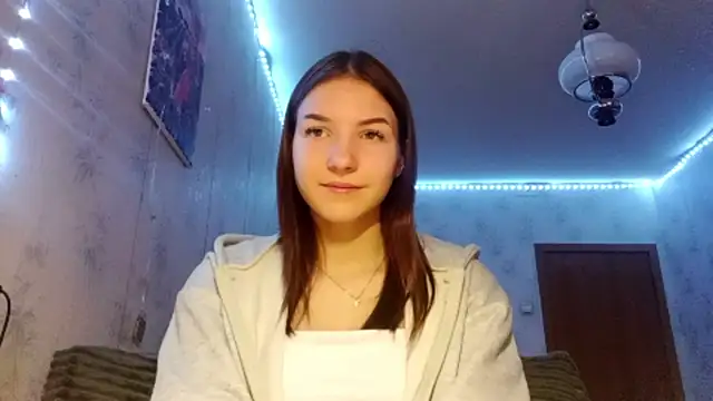 Snapshot of Beauty_miIa chatting on October 2025 07:16:01 AM Beauty miIa online show from October 2025 07:16:01 AM