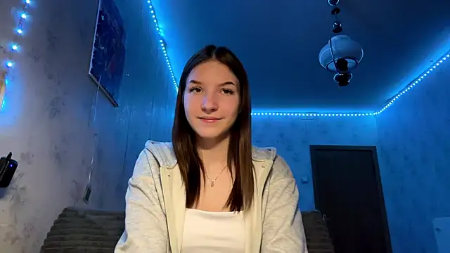 Snapshot of Beauty_miIa chatting on October 2025 03:13:02 PM Beauty miIa online show from October 2025 03:13:02 PM