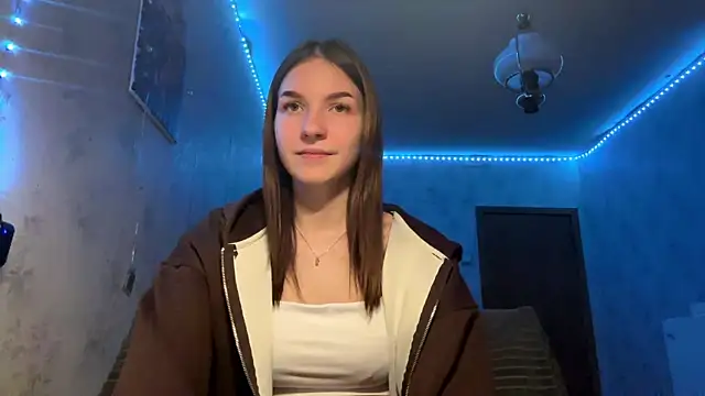 Snapshot of Beauty_miIa chatting on November 2025 04:39:01 PM Beauty miIa online show from November 2025 04:39:01 PM