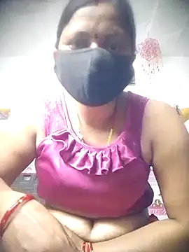 Snapshot of QRESABABY chatting on November 2025 03:44:02 PM QRESABABY online show from November 2025 03:44:02 PM