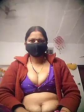 Snapshot of QRESABABY chatting on November 2025 09:35:02 PM QRESABABY online show from November 2025 09:35:02 PM