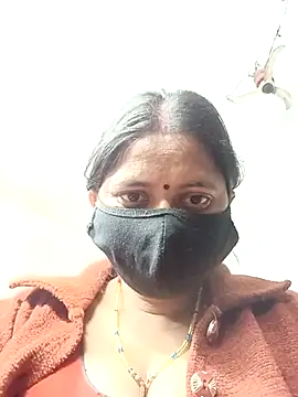 Snapshot of QRESABABY chatting on November 2025 11:54:01 PM QRESABABY online show from November 2025 11:54:01 PM