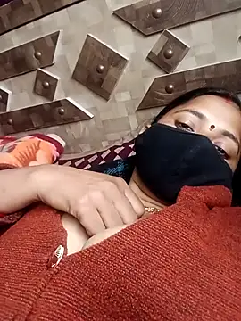 Snapshot of QRESABABY chatting on November 2025 11:26:02 PM QRESABABY online show from November 2025 11:26:02 PM