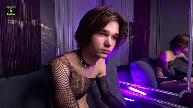 Snapshot of DavidLeatherhofff chatting on November 2025 01:50:01 PM DavidLeatherhofff online show from November 2025 01:50:01 PM