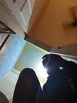 Snapshot of Suamyst_25 chatting on November 2025 10:04:02 AM Suamyst 25 online show from November 2025 10:04:02 AM