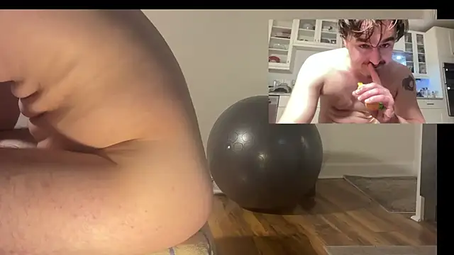 Snapshot of andrenoma427 chatting on November 2025 04:36:01 AM andrenoma427 online show from November 2025 04:36:01 AM