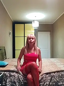 Snapshot of SelinaLovqx chatting on October 2025 04:46:01 PM SelinaLovqx online show from October 2025 04:46:01 PM