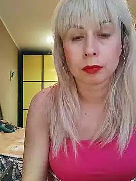 Snapshot of SelinaLovqx chatting on November 2025 08:38:02 AM SelinaLovqx online show from November 2025 08:38:02 AM