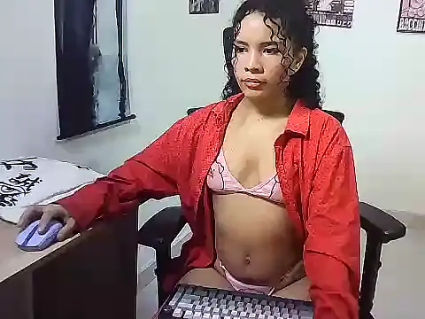 Snapshot of Gigi_Scott_ chatting on December 2025 01:48:02 AM Gigi Scott online show from December 2025 01:48:02 AM