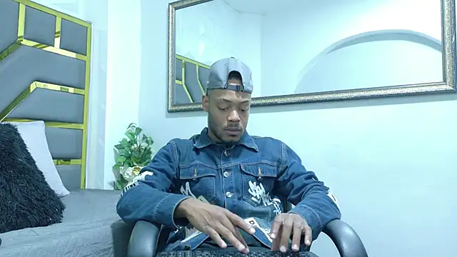 Snapshot of Neytanmalcon chatting on November 2025 08:21:01 PM Neytanmalcon online show from November 2025 08:21:01 PM