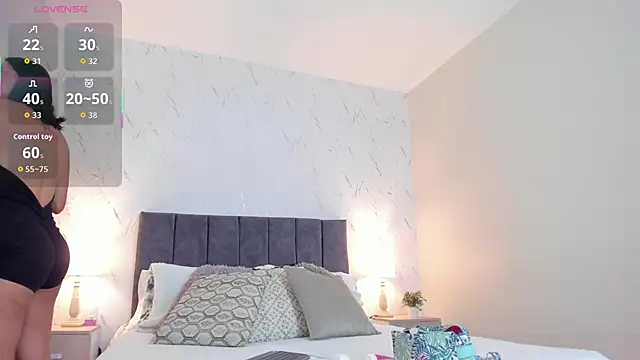 Snapshot of sophie_duval chatting on November 2025 10:59:02 AM sophie duval online show from November 2025 10:59:02 AM