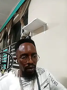 Snapshot of Blck420 chatting on December 2025 09:52:01 PM Blck420 online show from December 2025 09:52:01 PM