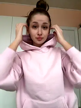 Angel hotyy online show from November 2025 01:21:02 PM