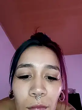 Snapshot of SharonSalazar chatting on November 2025 02:12:02 AM SharonSalazar online show from November 2025 02:12:02 AM