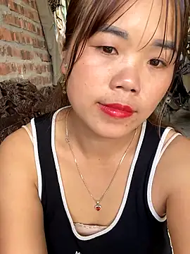 Snapshot of nachi-baby chatting on October 2025 06:04:01 AM nachi-baby online show from October 2025 06:04:01 AM