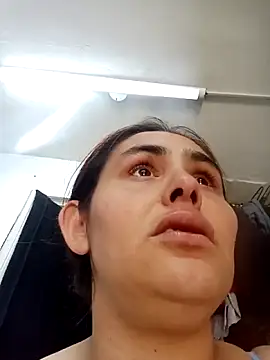 Snapshot of blanca24325 chatting on November 2025 03:56:01 PM blanca24325 online show from November 2025 03:56:01 PM