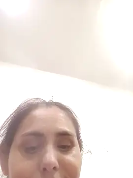 Snapshot of blanca24325 chatting on November 2025 03:34:01 AM blanca24325 online show from November 2025 03:34:01 AM