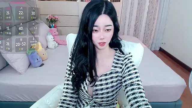 Snapshot of Xiaodie-baby chatting on December 2025 03:05:01 PM Xiaodie-baby online show from December 2025 03:05:01 PM