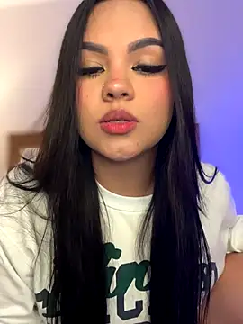 Snapshot of amber_white15 chatting on November 2025 11:15:01 PM amber white15 online show from November 2025 11:15:01 PM