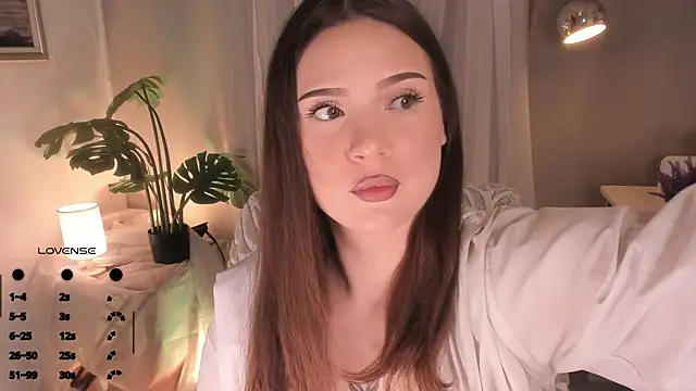 Snapshot of AustinClowerd chatting on November 2025 07:19:01 AM AustinClowerd online show from November 2025 07:19:01 AM