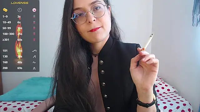 Snapshot of Vicky_cristinax chatting on December 2025 06:38:01 PM Vicky cristinax online show from December 2025 06:38:01 PM