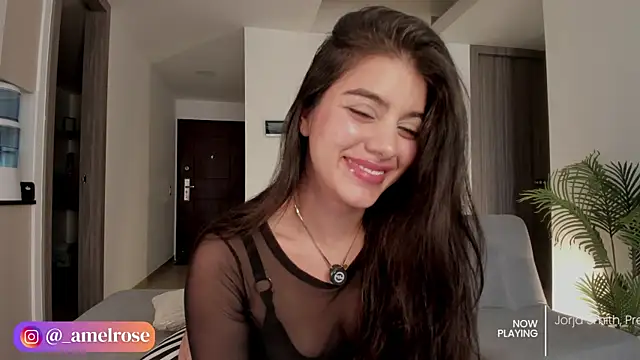 Snapshot of Amel_Rose chatting on December 2025 05:18:02 PM Amel Rose online show from December 2025 05:18:02 PM