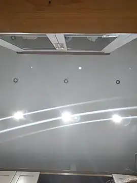 Snapshot of susylux chatting on November 2025 03:56:02 PM susylux online show from November 2025 03:56:02 PM