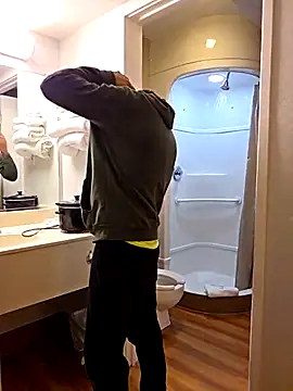 Snapshot of Duggy-schools chatting on December 2025 02:28:01 AM Duggy-schools online show from December 2025 02:28:01 AM