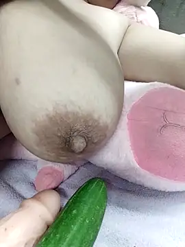 Snapshot of Big_booobs8 chatting on November 2025 02:23:02 AM Big booobs8 online show from November 2025 02:23:02 AM