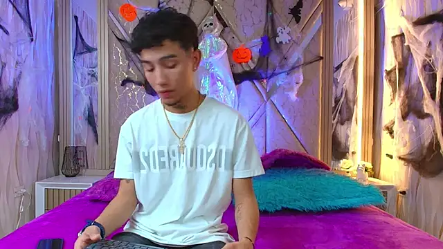 Ink Boy online show from October 2025 01:17:01 PM