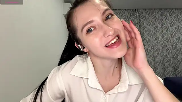 Snapshot of MerrillYeast chatting on December 2025 07:09:01 PM MerrillYeast online show from December 2025 07:09:01 PM