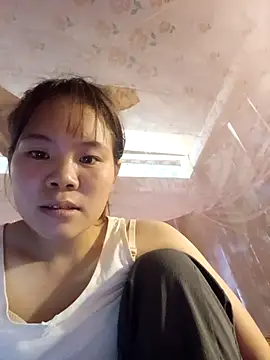 Snapshot of Bany_x chatting on November 2025 04:57:01 AM Bany x online show from November 2025 04:57:01 AM