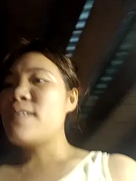 Snapshot of Bany_x chatting on November 2025 02:33:01 AM Bany x online show from November 2025 02:33:01 AM