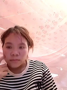 Snapshot of Bany_x chatting on November 2025 06:12:01 AM Bany x online show from November 2025 06:12:01 AM