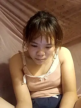 Snapshot of Bany_x chatting on December 2025 02:58:02 PM Bany x online show from December 2025 02:58:02 PM