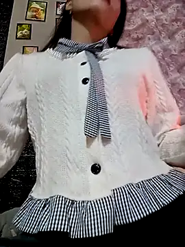 Snapshot of ezabel- chatting on December 2025 01:42:01 PM ezabel- online show from December 2025 01:42:01 PM