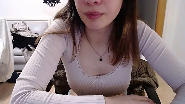 Snapshot of bellefleurrr chatting on November 2025 08:09:01 PM bellefleurrr online show from November 2025 08:09:01 PM