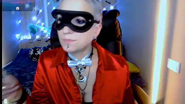 Snapshot of Sweet-n-Strong chatting on October 2025 08:40:02 AM Sweet-n-Strong online show from October 2025 08:40:02 AM