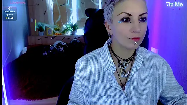 Snapshot of Sweet-n-Strong chatting on October 2025 08:37:01 AM Sweet-n-Strong online show from October 2025 08:37:01 AM