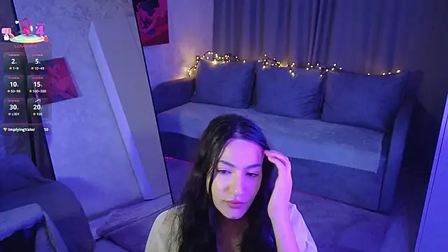 Snapshot of Mulan_Lo chatting on November 2025 06:29:01 PM Mulan Lo online show from November 2025 06:29:01 PM