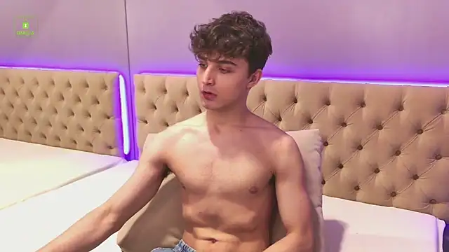 Snapshot of Richard_steele_hot chatting on November 2025 03:28:02 PM Richard steele hot online show from November 2025 03:28:02 PM