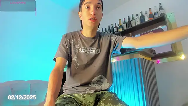 Snapshot of Dallen_Grant chatting on December 2025 12:43:02 PM Dallen Grant online show from December 2025 12:43:02 PM