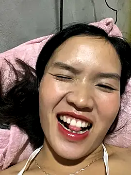 Snapshot of Yunzang chatting on November 2025 12:08:02 PM Yunzang online show from November 2025 12:08:02 PM