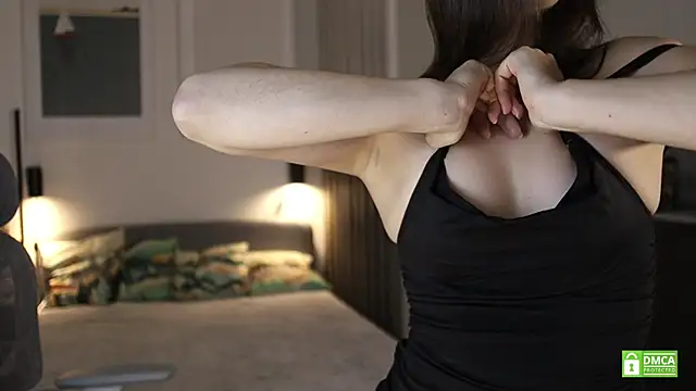 amelie shine online show from November 2025 11:43:02 AM