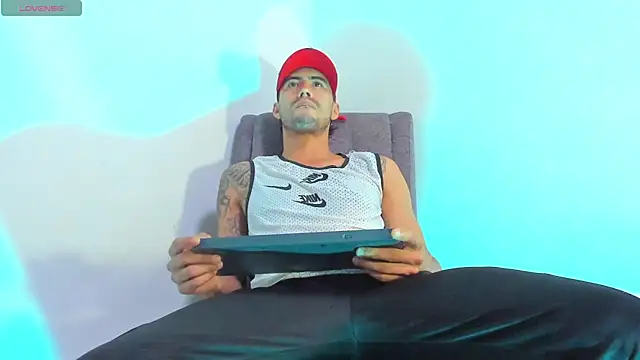 Snapshot of harold_777 chatting on November 2025 02:39:02 PM harold 777 online show from November 2025 02:39:02 PM